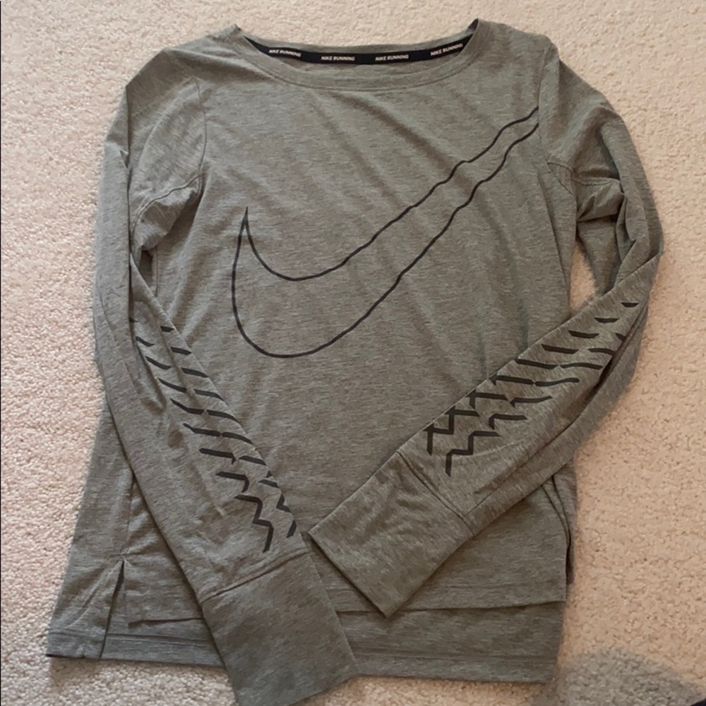 Nike running long sleeve tee